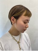 ショートボブにyellowアクセントを！