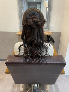 ネリネ きてみてまつど通り店(Nerine) 結婚式ヘアセット/ハーフアップ