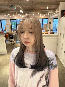 テラス 銀座(terrace) ブリーチ/ベージュ/レイヤーカット/髪質改善/銀座/30代/40代