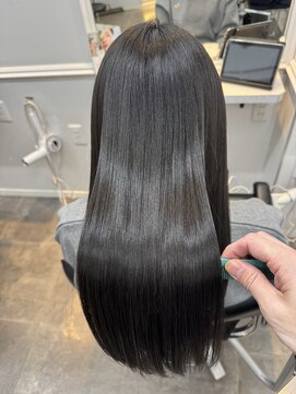 ウィステリア アネックス 銀座(WISTERIA ANNEX) 縮毛矯正、メテオストレート、絹髪革命ストレート、