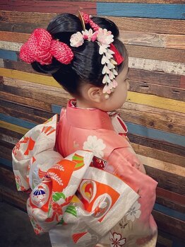 ゴーズゴードットビー 吉祥寺(go s go .b)の写真/【 着付けのご予約受付中 】七五三、成人式、卒業式。大切な晴れの日可愛く華やかに。 