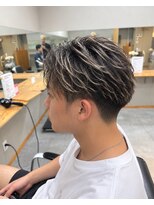 ノーマ(no-ma)&nbsp;【メッシュフェザーパーマ】10代、20代に人気