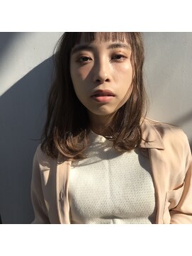 オーダーワン(OORDER1) ミディアムボブ+シアーベージュ