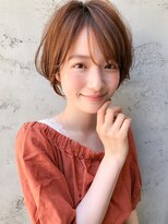 キリ 表参道(kyli)&nbsp;前下がり毛先パーマローライト 厚めバング アッシュブラウン桐山