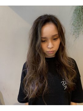 ヘアアトリエオット(hair atelier 8 otto) 儚げなアッシュグレイ