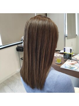 エイクス 千葉(AQs) 【ブリーチなし】ミルクティーベージュ
