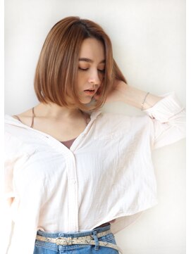 ブレンドバイハピネス(Blend by happiness) 20代30代40代 ショートパーマ ぱっつんボブ オレンジブラウン