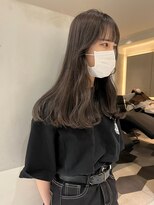 ガリカ 横浜(Gallica) 【minami】大人かわいいゆる巻き透け感グレージュカラー<横浜>