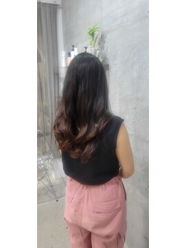 ボンズサロン オモテサンドウ(BONDZSALON OMOTESANDO) 艶カラー×髪質改善カラー美髪カラー【東京表参道/原宿】