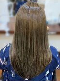 ハイライトカラー　ロングレイヤースタイル［浅草］