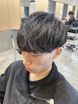 ニアウ 伊勢崎連取店(Niau)&nbsp;メンズマッシュウルフツイストスパイラルパーマ