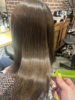 アース 綱島店(HAIR&MAKE EARTH)&nbsp;透明感抜群20代３０代ダブルカラーブリーチオリーブグレージュ