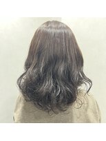 グロー(glow)&nbsp;デジタルパーマで作るゆるふわスタイル！