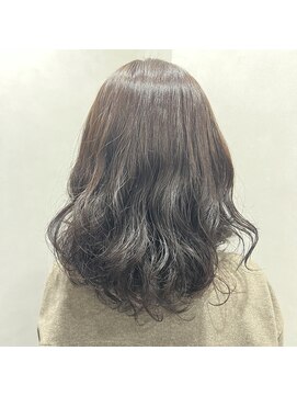 グロー(glow) デジタルパーマで作るゆるふわスタイル！