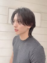 アミュレ(Amule)&nbsp;フェザーセンターパート襟足長めウルフ梅ヶ丘豪徳寺美容室