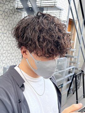 フリーラ 横浜(freera) メンズダークアッシュニュアンスパーマ韓国マッシュウルフカット