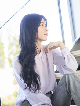 ルレーヴ 呉服町(Le reve)の写真/コテで巻いたような弾力パーマもラフなウエーブスタイルも叶う♪髪をケアしつつ潤うカールを実現☆