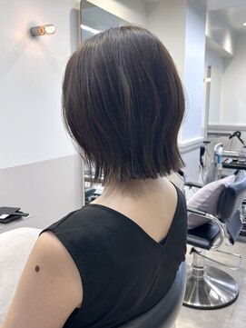 グラフ 銀座(GRAFF) ボブ /くびれボブ / 外ハネボブ / オリーブグレージュ