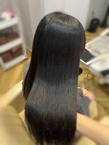 ロンド フィーユ(Lond fille)&nbsp;髪質改善/縮毛矯正/ミディアムレイヤーカット/銀座 ■