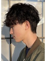 ネクストフォーヘアー(NEXT for hair)&nbsp;波巻きシャドウパーマ　メンズマッシュ　20代　30代
