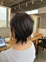 サイ(sai)&nbsp;大人女性のフェミニンショート