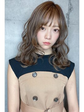 クーエフー(coo et fuu) ココアブラウンのフリンジウェーブセミロング♪シースルー前髪沢