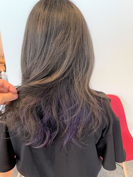 アズールサン 草加西口店(azule-sun) ミディアム ウェーブ インナーカラー パープル ブリーチ