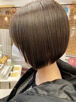 フラバー(flover)&nbsp;☆flover☆【つるんとボブ×赤みなしグレージュ】kanna