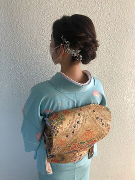 パリスパート2 訪問着 サイド 編み込み トップ 高め シニヨン ヘアアレンジ