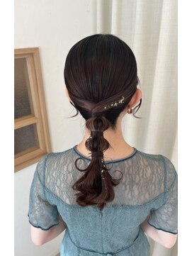 ソノ(sono) たまねぎヘア 編みおろし タイトヘア タイトポニー お呼ばれヘア