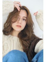 パール(PearL)&nbsp;PearL/コテ巻きパーマ/ゆる巻きロングパーマ/エアウェーブ/秋色