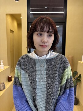 スニュウ(snuw) 切りっぱなしボブ小顔カットグレージュミルクティ