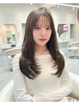 グロー 大宮(GLROW) □ 韓国大宮顔周りレイヤーカットハッシュカット透明感カラー