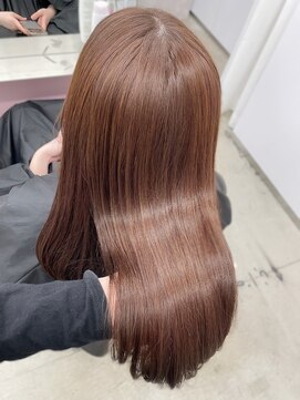 エヌアイ オモテサンドウ(ni omotesando) ピンクブラウン/艶カラー/髪質改善 上野