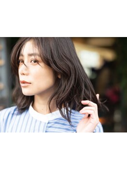 続ければ続けるほど効果が実感できるヴィラロドラカラー使用◎ダメージを抑えてカラーを楽しみたい方に◎