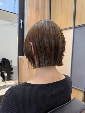 イオエ 三宮(ioe) 髪質改善/ボブ/黒髪/オリーブグレー/小顔カット/ココアベージュ