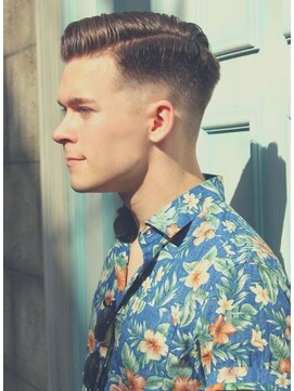 ジジバイワースホワイル(jiji by WORTH WHILE) 刈り上げセンターパートサーフカール波巻きツイストスパイラル