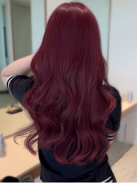 イル(iLe.) ワインレッド/ウルフカット/バーガンディ/レイヤーカット