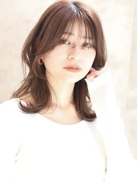 グランド(GRAND) レイヤー／ひし形シルエット／ベージュ系/20代/30代/40代/表参道