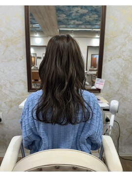 フィガロ ウメダ(FIGARO UMEDA) ダークアッシュグレーヘアー01.14