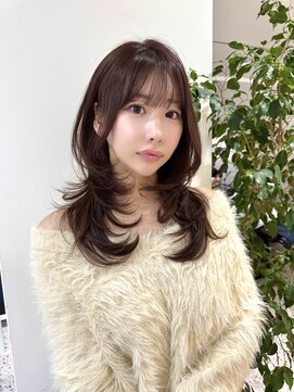 アオ(AO) 【AYAMI】即、爆美女♪ハッシュカット×艶ブラウン