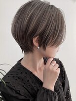 ハルキミナト メゾン(HM MAISON)&nbsp;30代40代50代耳かけショート前髪なしハンサムショートカット
