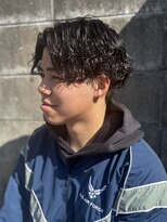 クロム(CHROM) 小慣れ感満載!センターパート×シャドウパーマ