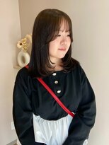 クム(QUMU)&nbsp;オリーブカラー×レイヤーカット