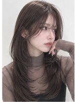 ベル 新宿(Belle)&nbsp;大人ヘア　レイヤーカット　韓国ヘア　ベージュカラー　新宿