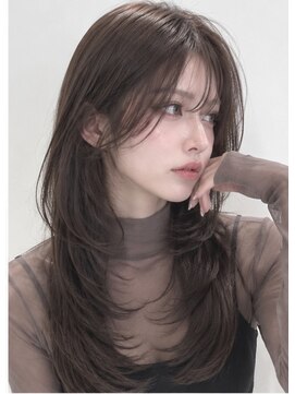 ベル 新宿(Belle) 大人ヘア　レイヤーカット　韓国ヘア　ベージュカラー　新宿