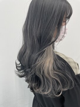 アライブ キチジョウジ(ALIVE Kichijoji) 韓国風インナーカラー×ホワイトグレージュ