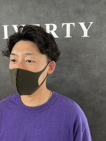 リバティー(LIVERTY)&nbsp;ツーブロックベーシックパーマ