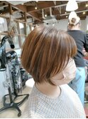 ショートボブ
