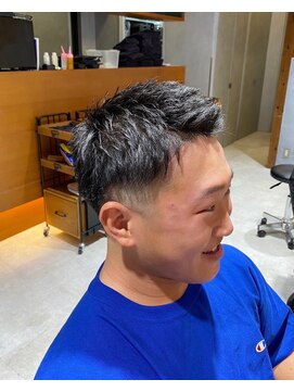 ジールサロン つくば本店 【人気短髪スタイル】アップバングショート